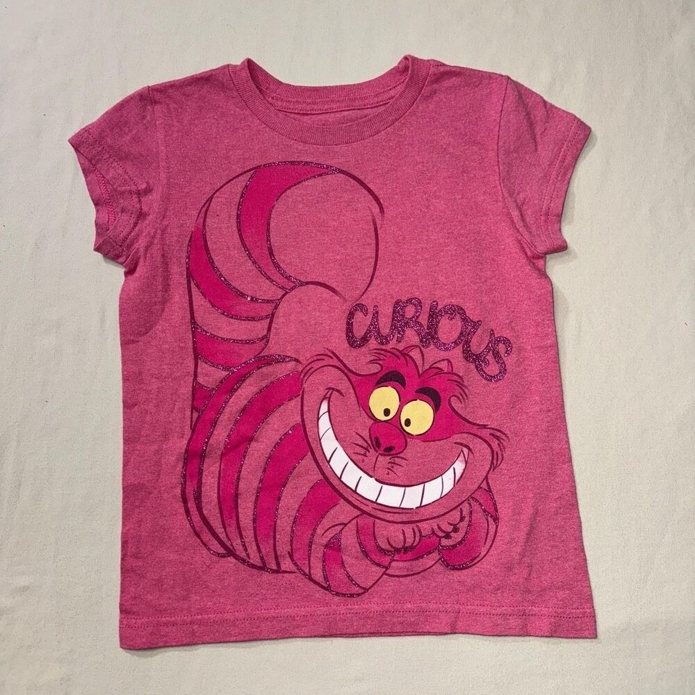 Disney Store Cheshire Cat T-Shirt Girl's Small 5-6 Curious Pink Alice Wonderland